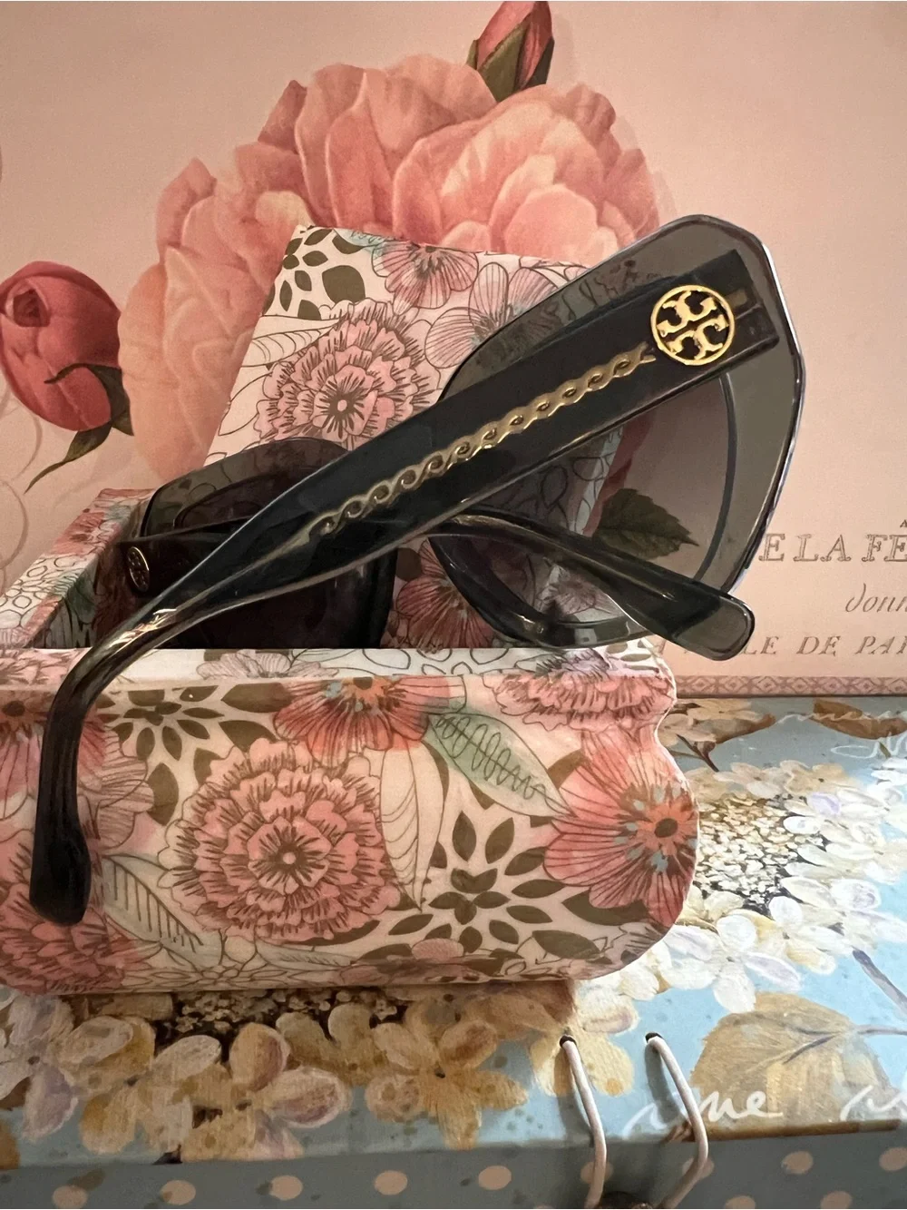 Tory Burch sage green Gloss Logo large cat eye Sunglasses